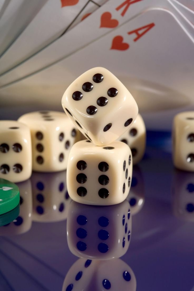 Filipino player accessing phdream8 live casino baccarat table on mobile